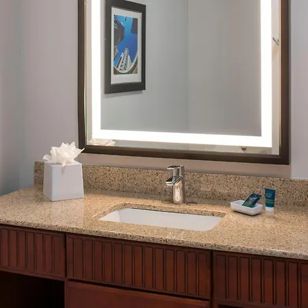 Hotel Four Points By Sheraton Houston Hobby Airport Exterior foto