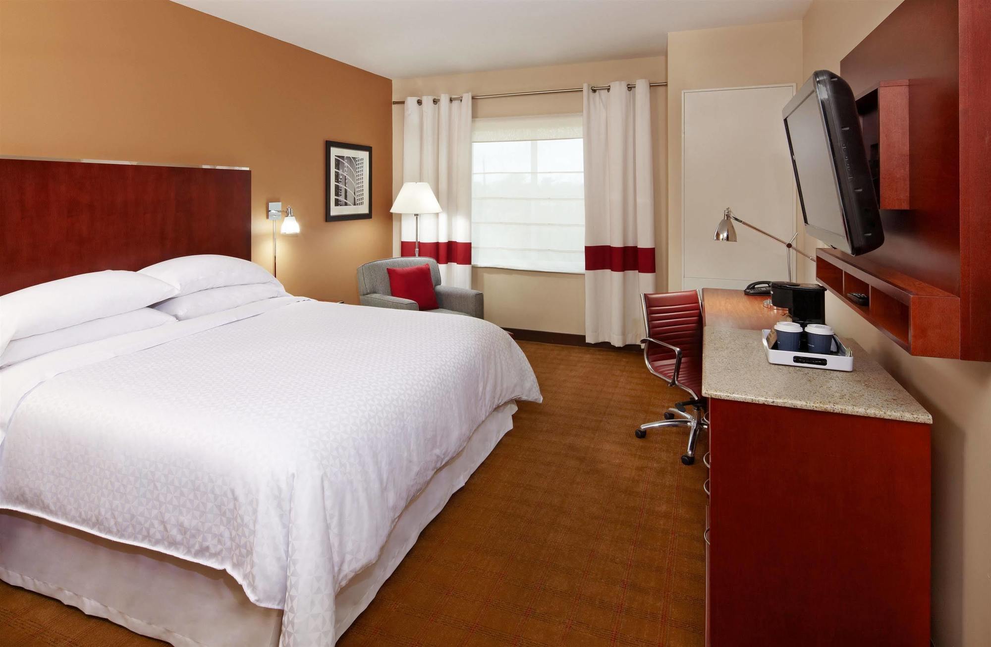 Four Points By Sheraton Hobby Airport Hotel Houston