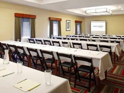 Four Points By Sheraton Hobby Airport